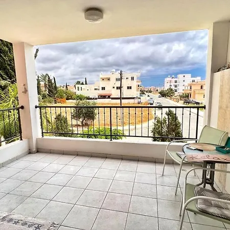 Anthea Gardens - Cosy Apartament Pafos