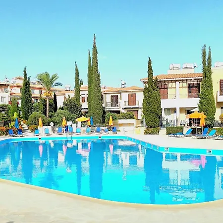 Anthea Gardens - Cosy Apartment Paphos